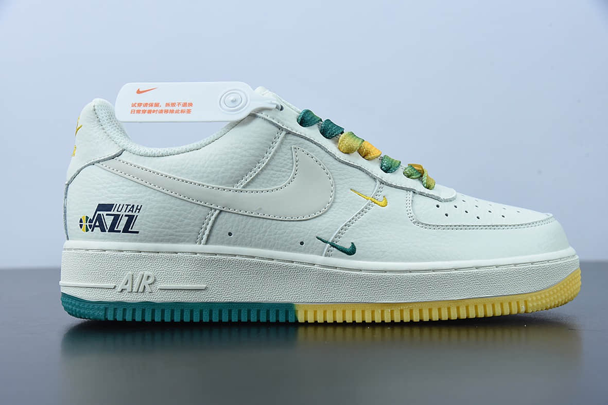 耐克 Nike Air Force 1 Low '07“米黄绿”犹他爵士队城市限定空军一号低帮休闲板鞋纯原版本 货号:ZJ6695-303