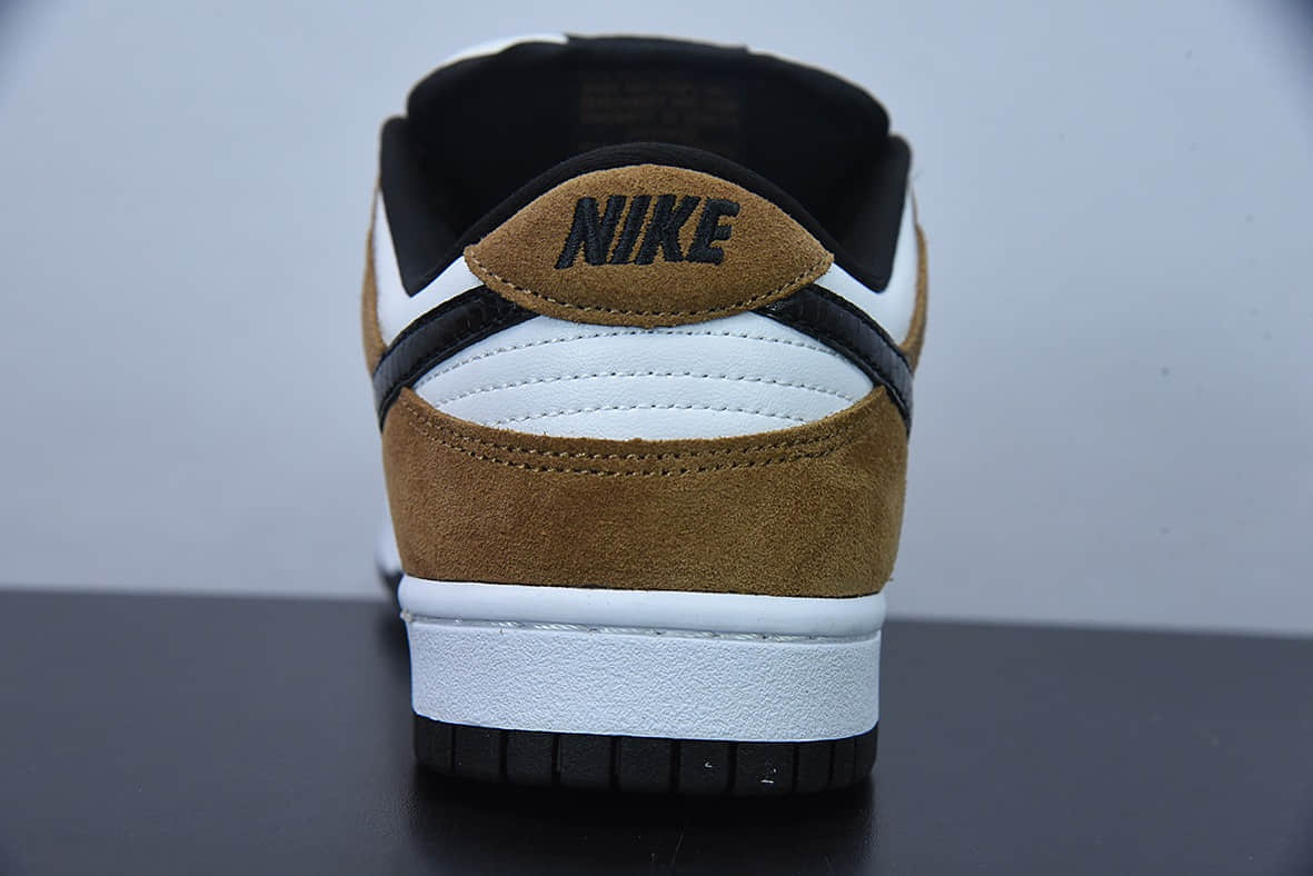 耐克Nike SB Dunk Low SPTrail End Brown翻毛棕白黑蛇纹扣篮系列低帮休闲运动滑板板鞋纯原版本 货号：304292-102