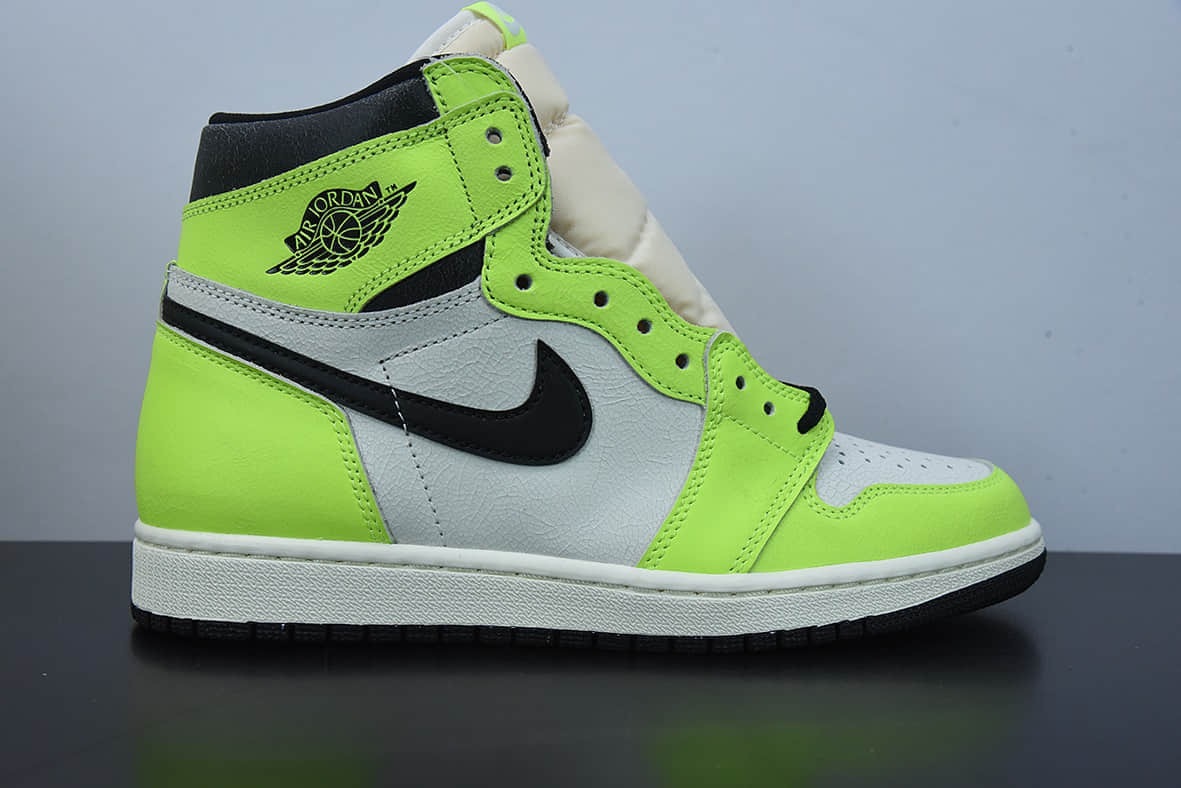 乔丹Air Jordan 1  Volt  AJ1乔1白绿高帮男子文化篮球鞋纯原版本 货号：555088-702