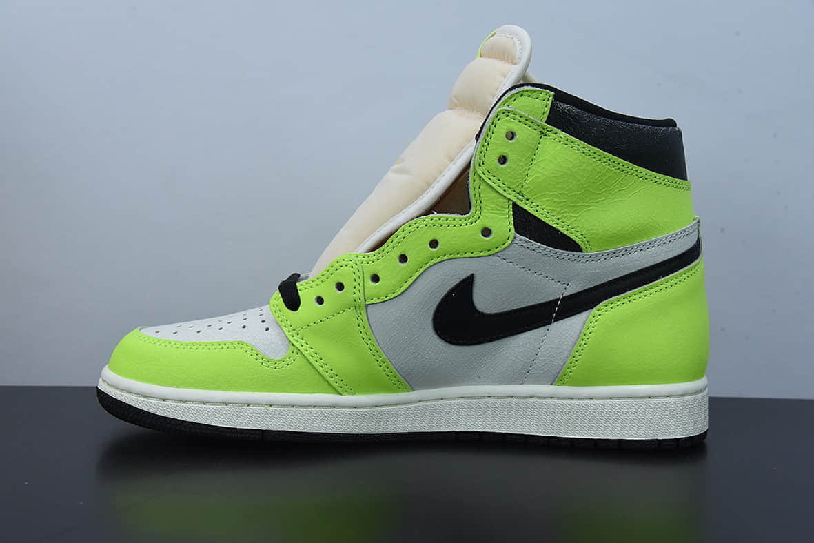 乔丹Air Jordan 1  Volt  AJ1乔1白绿高帮男子文化篮球鞋纯原版本 货号：555088-702