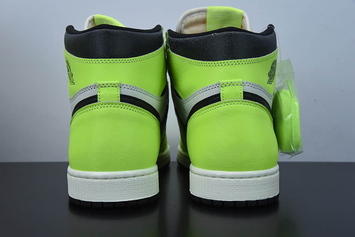 乔丹Air Jordan 1  Volt  AJ1乔1白绿高帮男子文化篮球鞋纯原版本 货号：555088-702