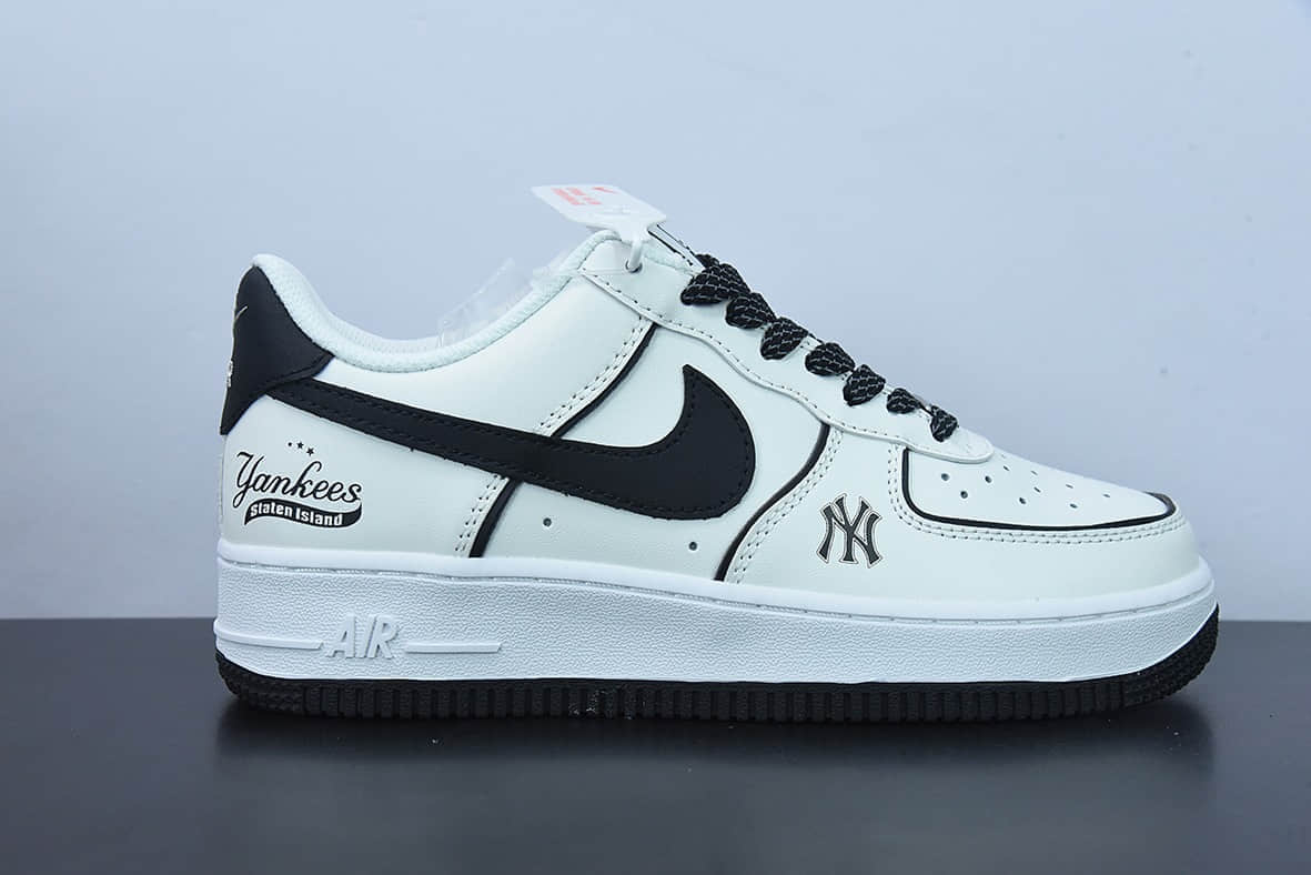耐克Nike Air Force 1 x NY Yankee美国榄球洋基队米白黑边NY印花空军一号低帮休闲板鞋纯原版本 货号:BS8806-511