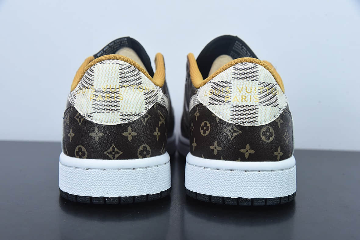 乔丹Air Jordan Louis Vuitton x Travis Scott x Nike Air Jordan 1 Low OG SPDamier AzurBrownLV MonogramAJ1乔丹一代经典低帮TS联名LV倒钩三方联名文化百搭休闲运动篮球鞋纯原版本  货号:DM7866-616