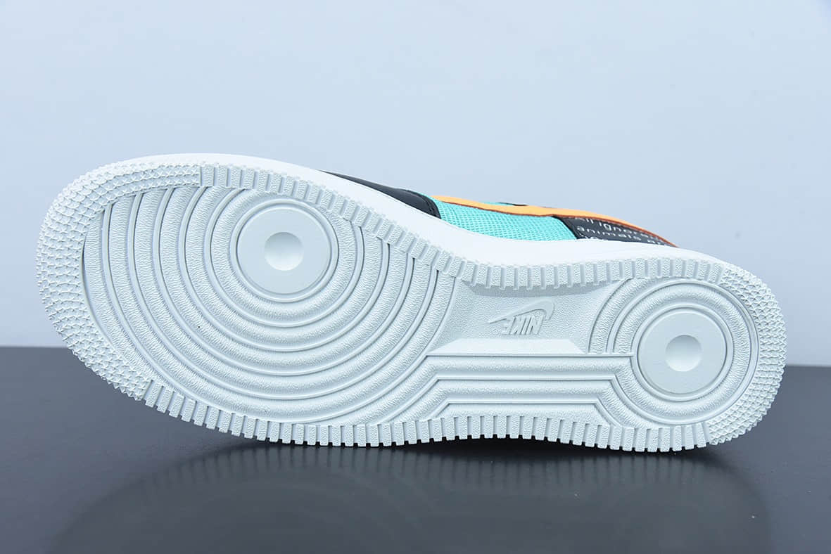 耐克Nike By You Air Force 1'07 Low Retro SP黑绿拼接黄报纸印花空军一号低帮休闲板鞋纯原版本 货号:CI0057-100