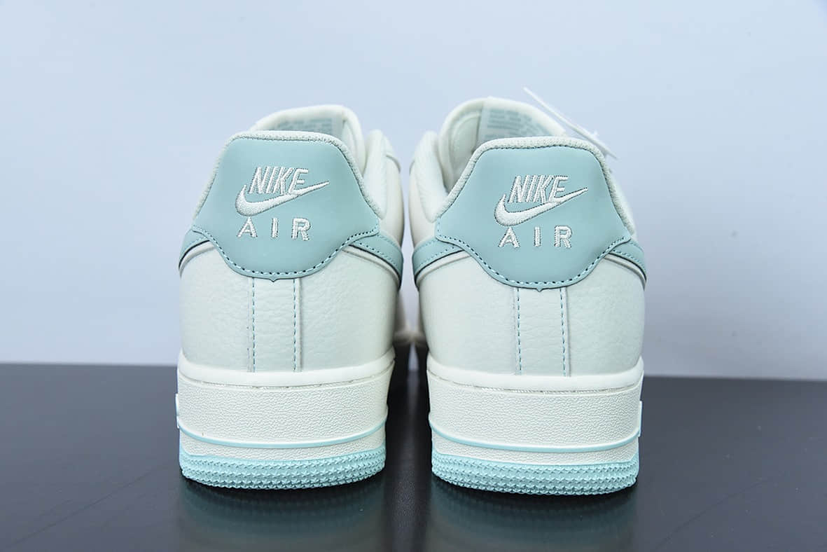 耐克Nike Air Force 1'07 Low 天蓝色空军一号满天星低帮休闲板鞋纯原版本 货号：TU6536-156