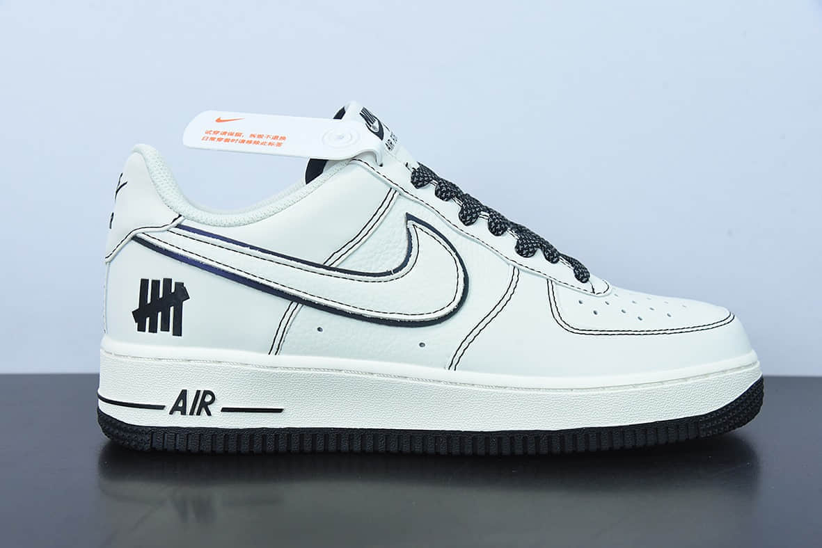 耐克Nike UNDEFEATED x NK Air Force 1´07BeigeBlack 3M皮革米白黑五杠3M反光空军一号低帮休闲板鞋纯原版本 货号：HL5263-896
