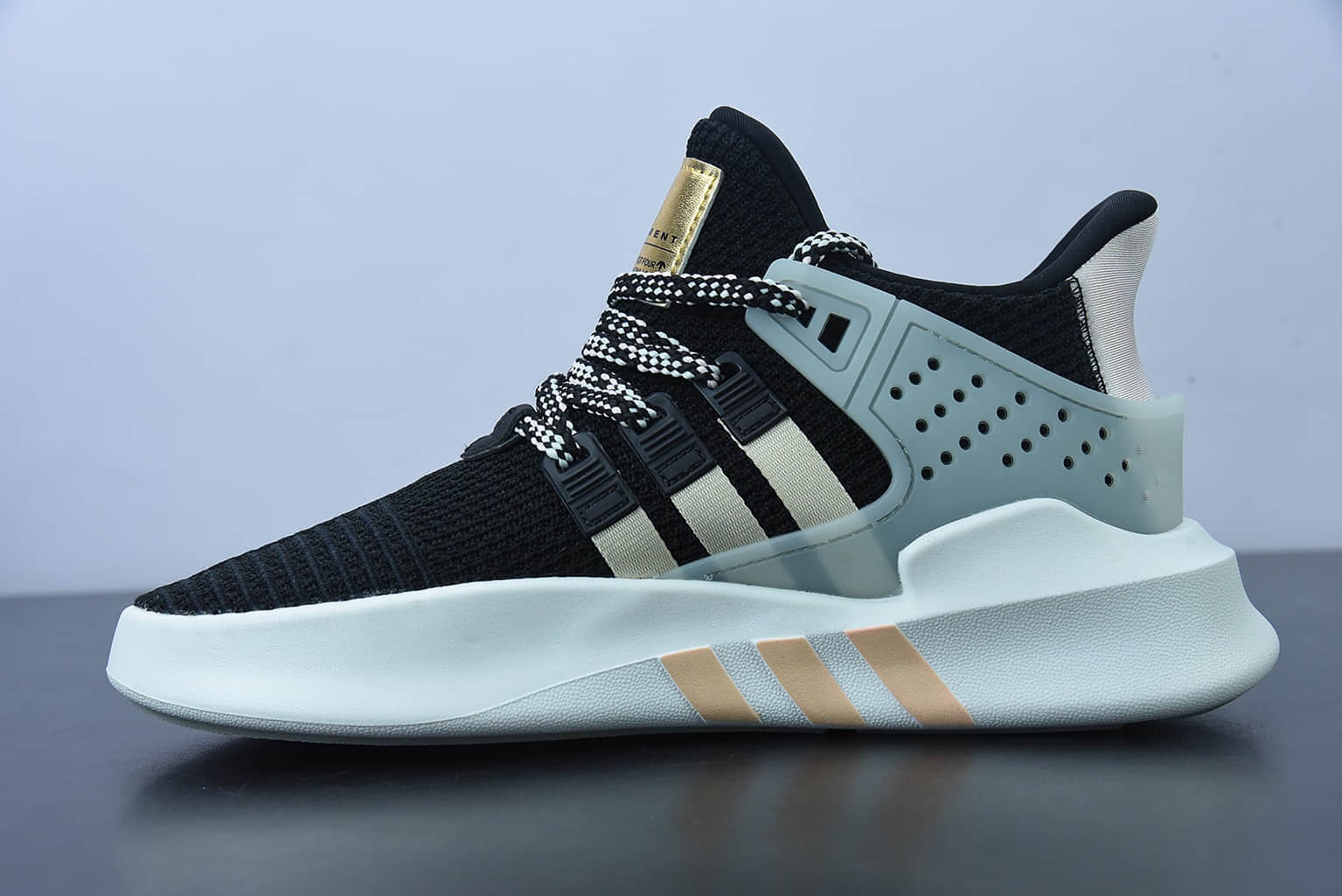 阿迪达斯Adidas EQT BASK ADV支撑者系列黑金色透气轻便复古慢跑鞋纯原版本 货号:EE5044