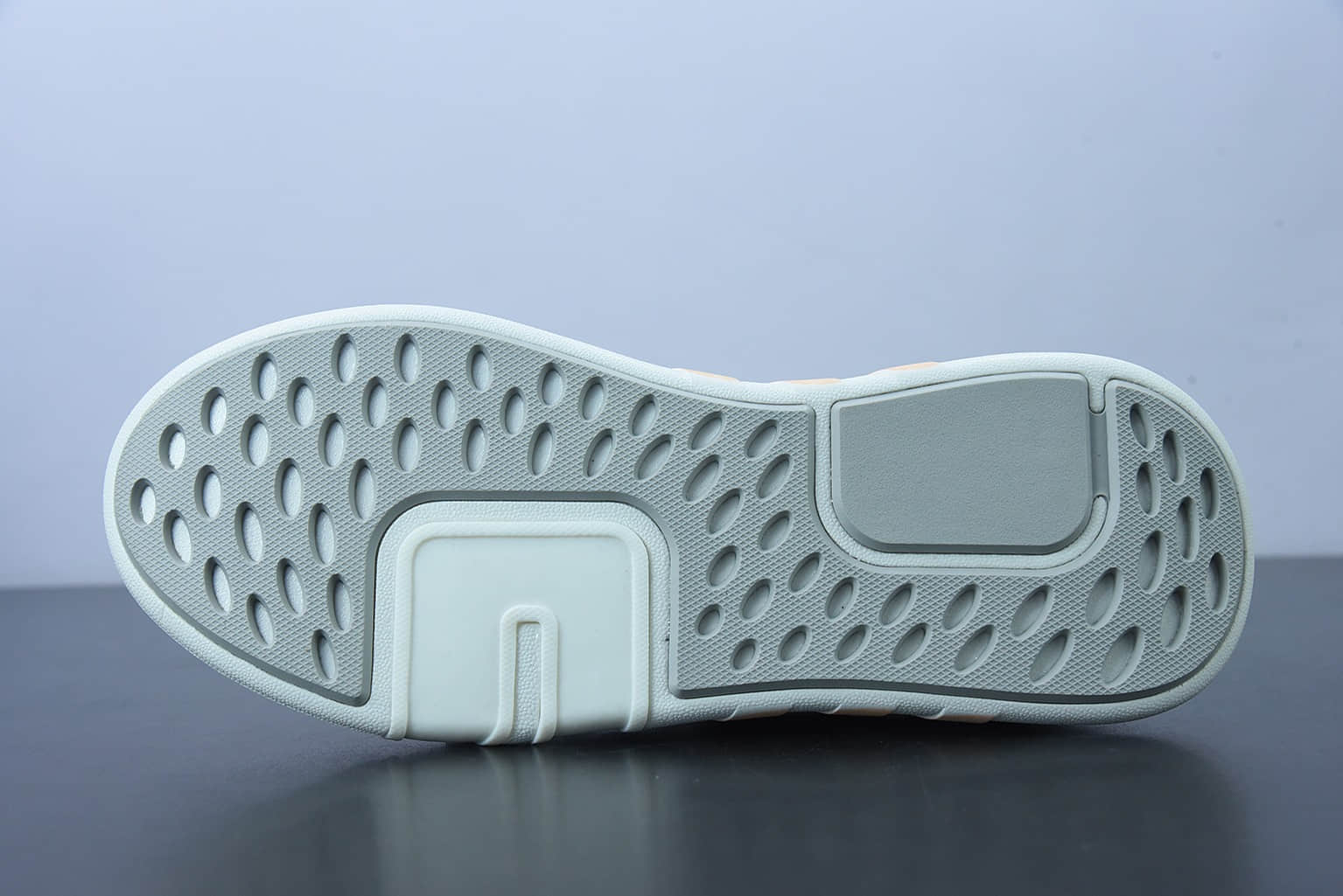 阿迪达斯Adidas EQT BASK ADV支撑者系列黑金色透气轻便复古慢跑鞋纯原版本 货号:EE5044