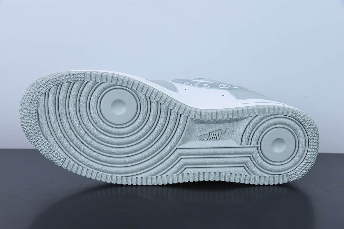 耐克Nike Air Force 1 Low ’07 灰白腰果花配色空军一号低帮休闲板鞋纯原版本 货号:XM6321-736