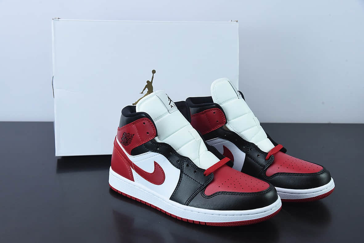 乔丹Air Jordan 1 Mid AJ1 乔1黑红脚趾中邦篮球鞋纯原版本 货号：BQ6472-079