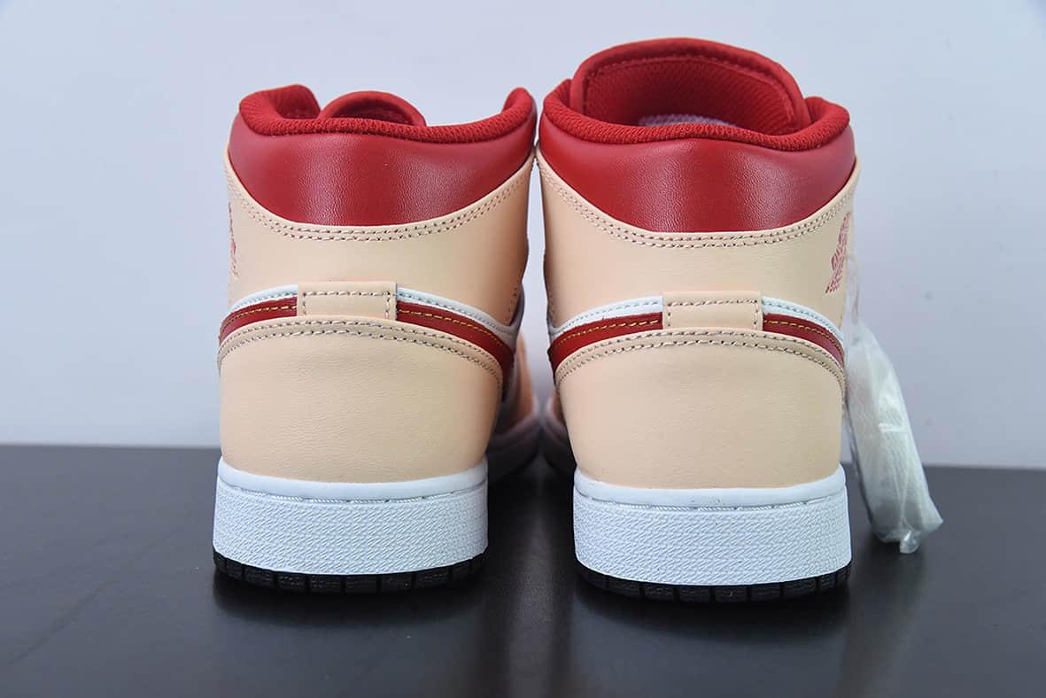 乔丹Air Jordan 1 Mid 米红色中帮复古篮球鞋纯原版本 货号：554725-201