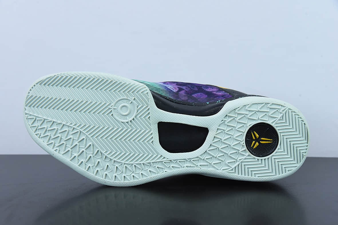 科比Kobe Nk Kobe 8 SYSTEM 科比8代复活节彩蛋男子实战篮球鞋纯原版本 货号:555035-302