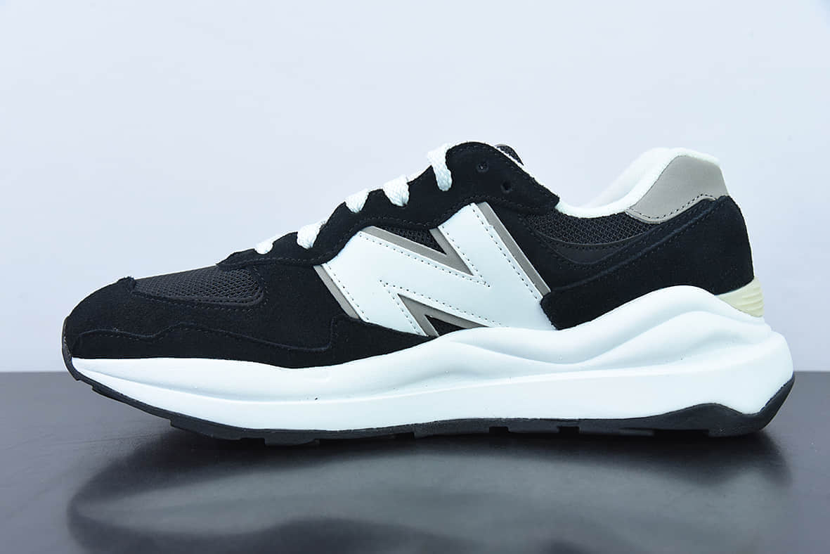 新百伦New Balance M5740 黑白熊猫复古休闲慢跑鞋纯原版本 货号: M5740CB
