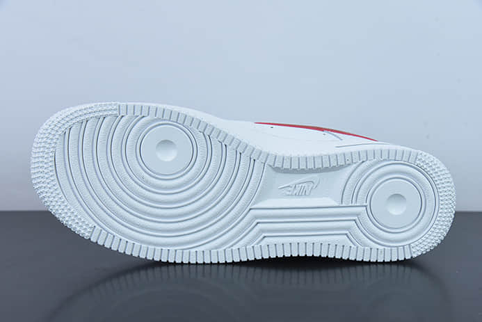 耐克Nike Air Force 1’07 LowWhiteRedSpace Silver白红太空银小钩空军一号低帮休闲板鞋纯原版本 货号:FD0654-100