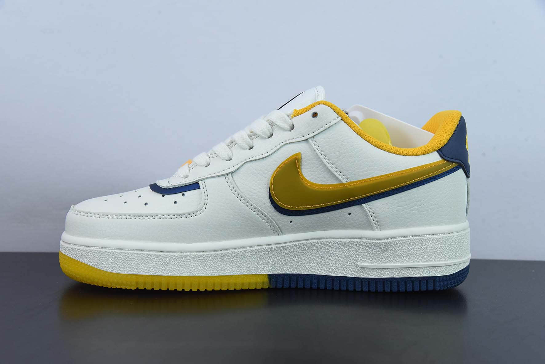 耐克Nike Air Force 1'07 Low Corona 科罗娜啤酒主题空军一号低帮休闲板鞋纯原版本 货号:CW1574-806