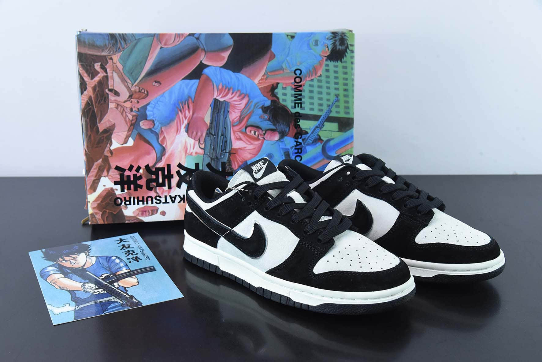 耐克Nike SB Dunk LowWhiteBlackPanda大友克洋联名麂皮黑白熊猫扣篮系列低帮休闲运动滑板板鞋纯原版本 货号：LF0039-988