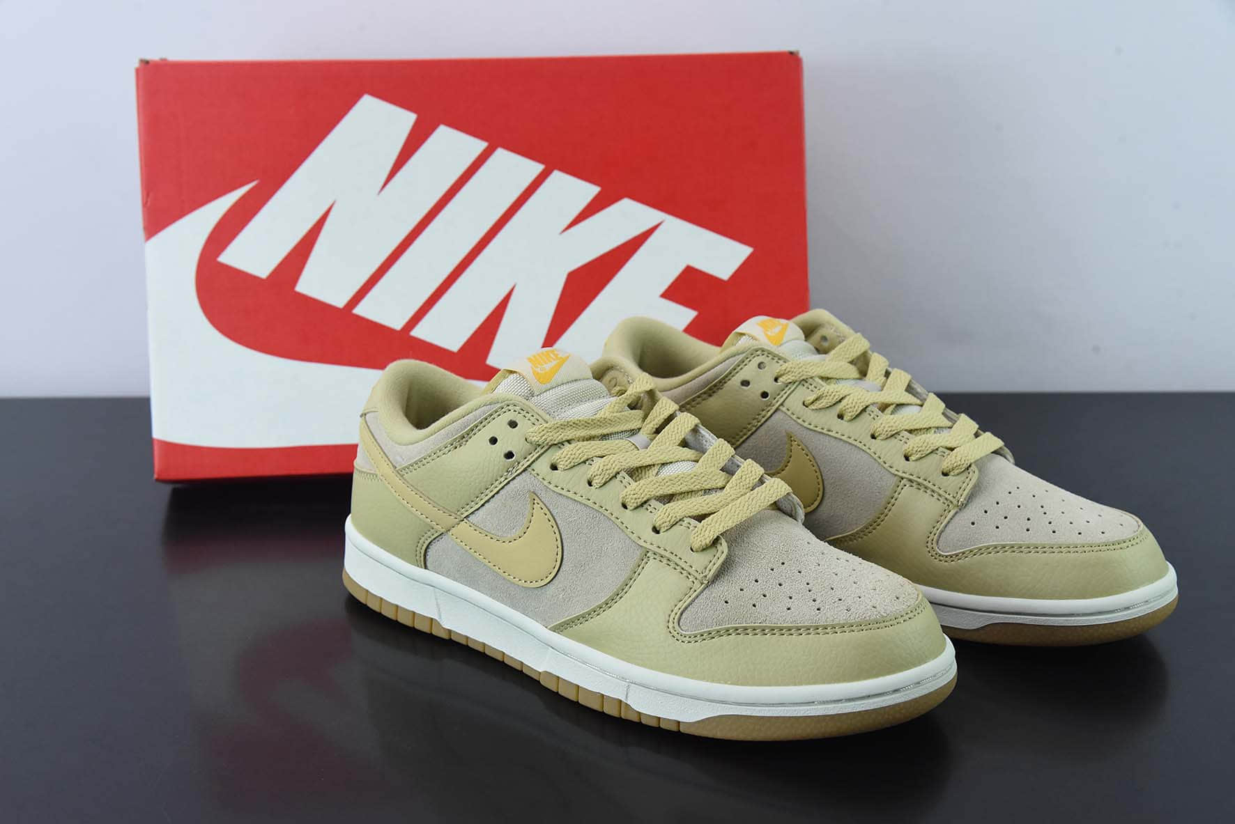 耐克Nike SB Dunk Low “Tan Suede” 沙漠色SB扣篮系列低帮休闲滑板鞋纯原版本 货号:DZ4513-200