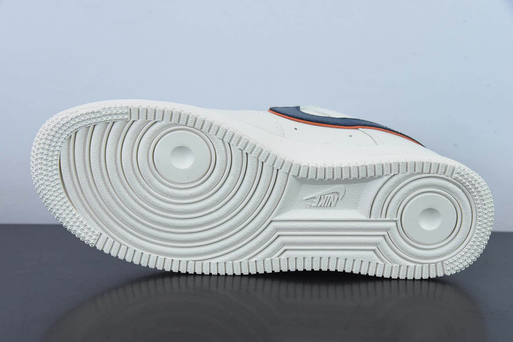 耐克Nike Air Force 1 '07 LowChina中国限定米黄白海军蓝橙空军一号低帮休闲板鞋纯原版本 货号:BS8871-101