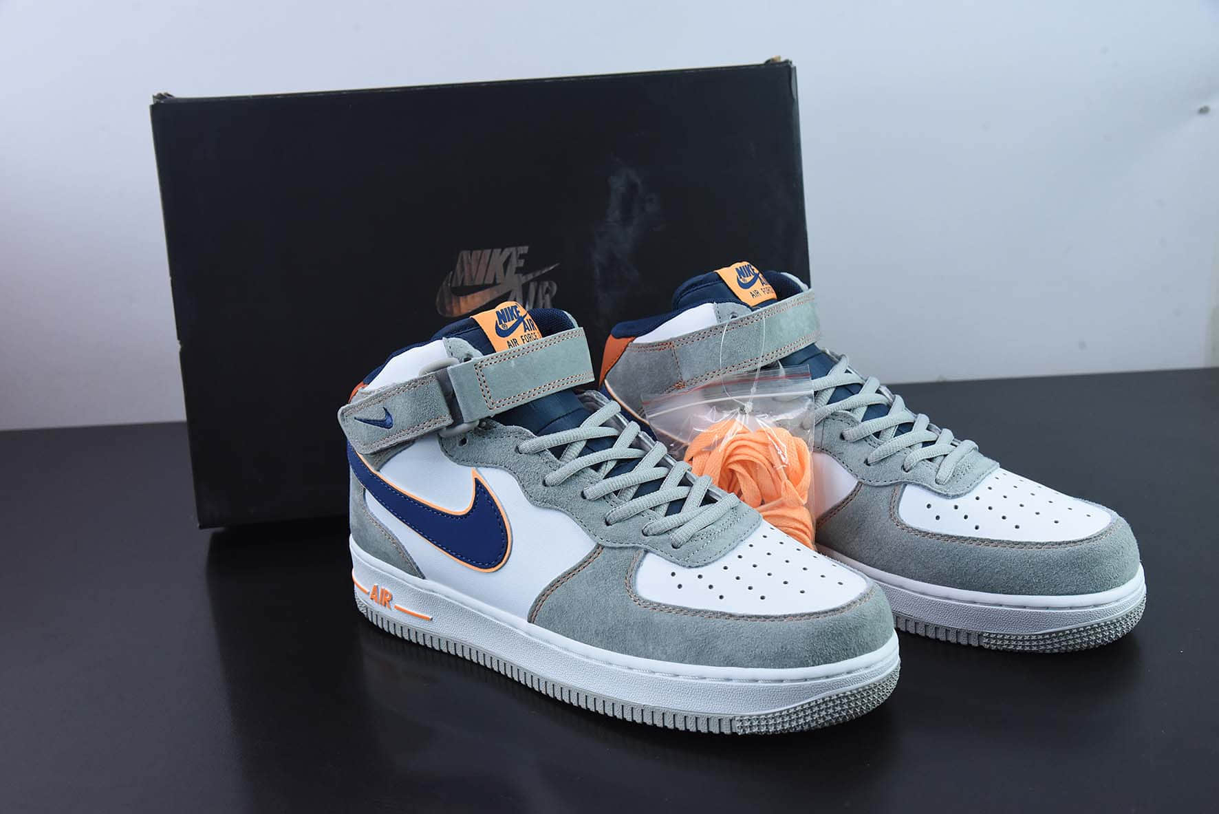 耐克Nike Air Force 1 Mid 灰蓝橙麂皮空军一号中帮休闲板鞋纯原版本 货号：CQ5059-203