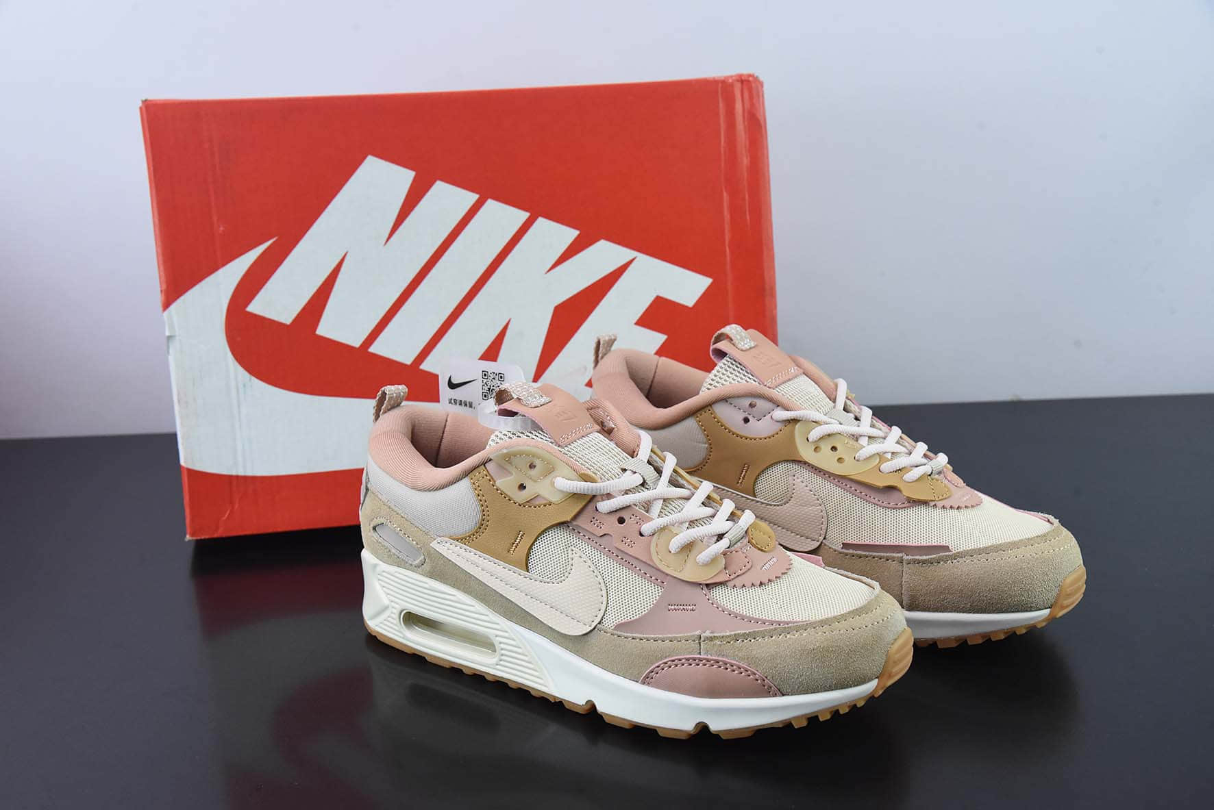 耐克Nike Air Max90 Futura MAX90马卡龙蜜桃粉气垫跑鞋纯原版本 货号：DM9922-100