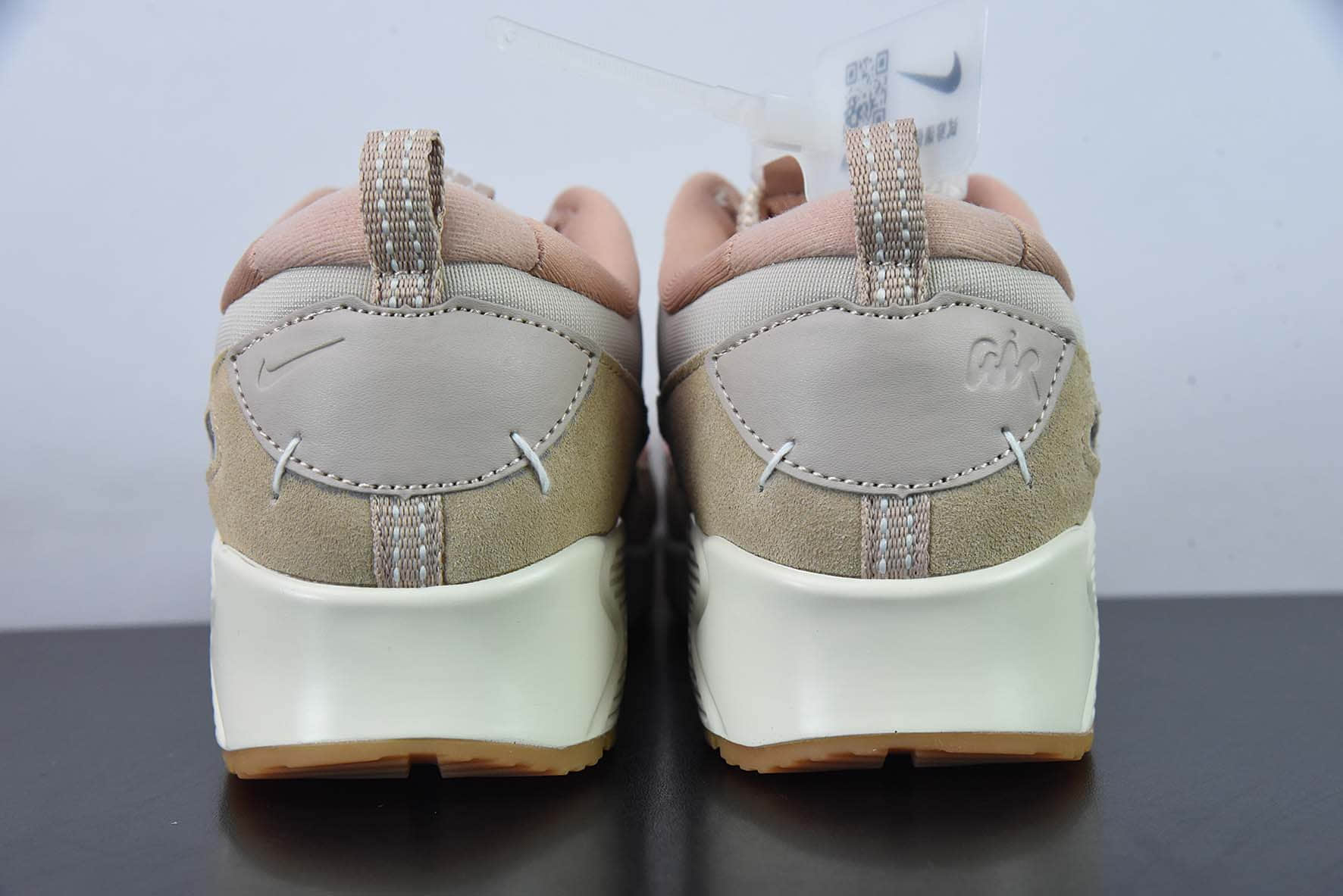 耐克Nike Air Max90 Futura MAX90马卡龙蜜桃粉气垫跑鞋纯原版本 货号：DM9922-100