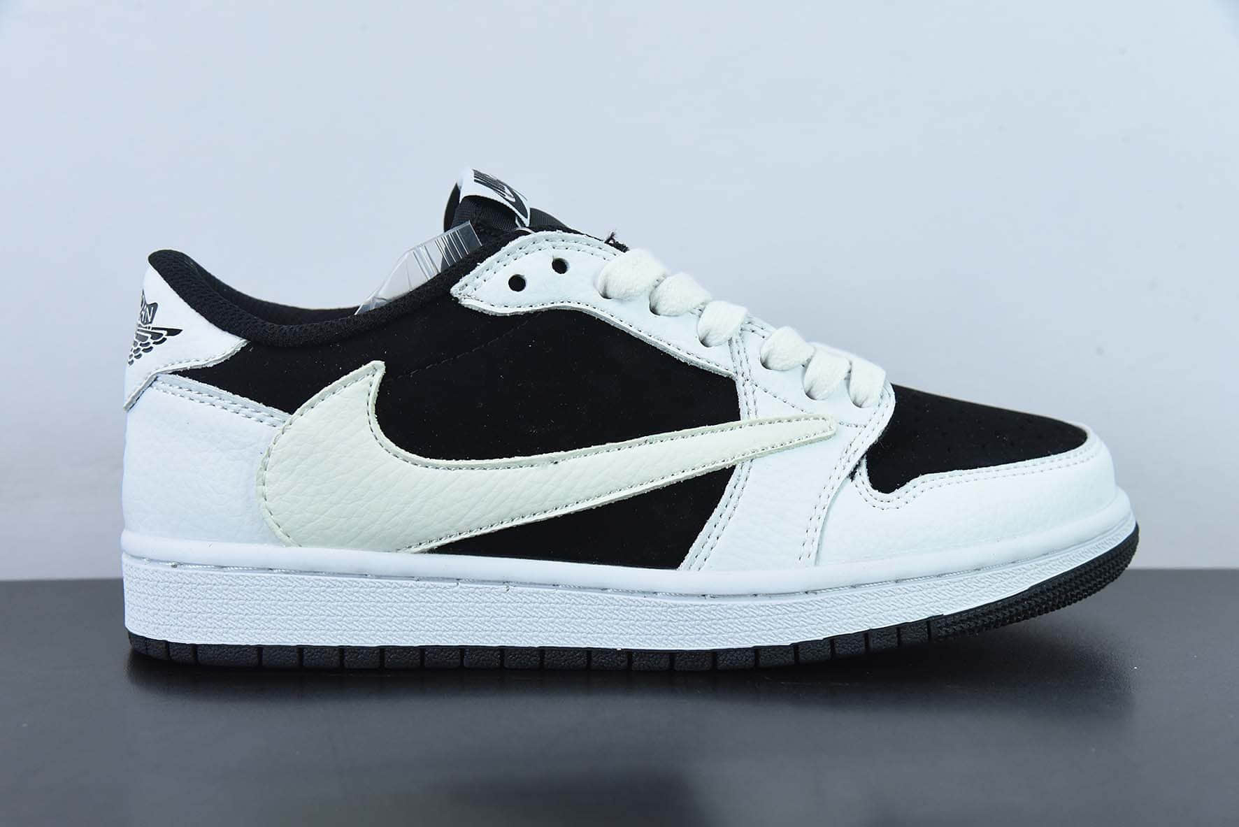 乔丹 Air Jordan Travis Scott x Air Jordan 1 Low 黑白熊猫低帮倒钩TS联名板鞋纯原版本 货号:DM7866-101