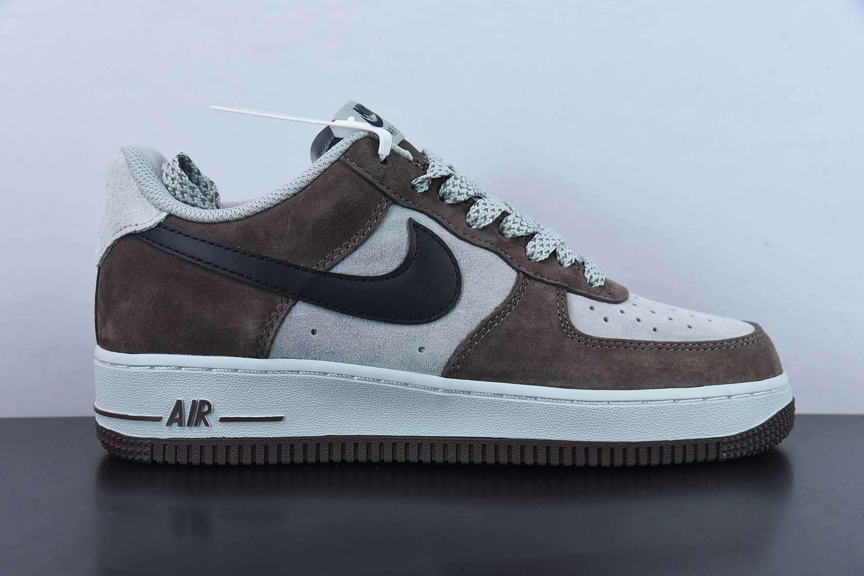 耐克Nike AKIRA×Nike Air Force 1 Low ’07 摩卡黑满天星空军一号低帮休闲板鞋纯原版本 货号:DC3366-323
