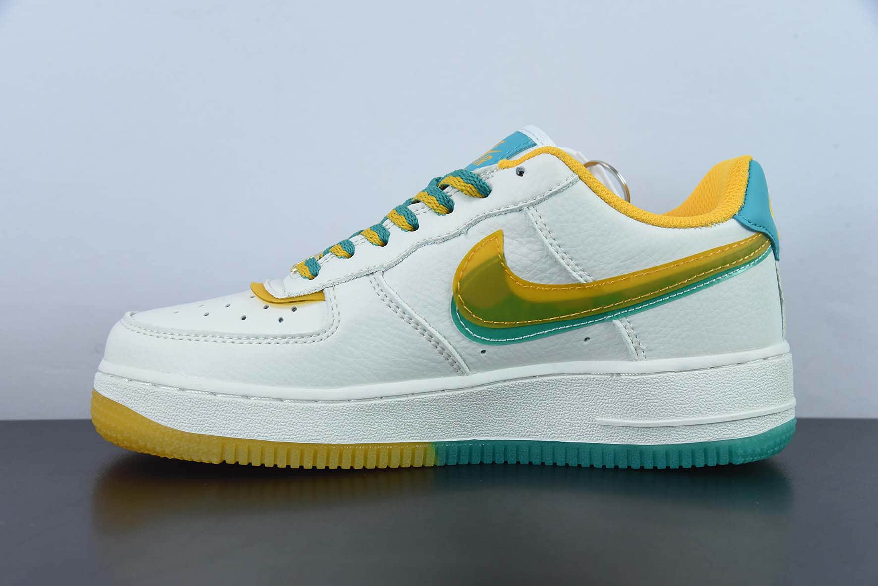 耐克Nike Air Force 1 '07 LowSprite皮革米白黄绿双钩空军一号经典低帮板鞋纯原版本 货号：CW1574-803