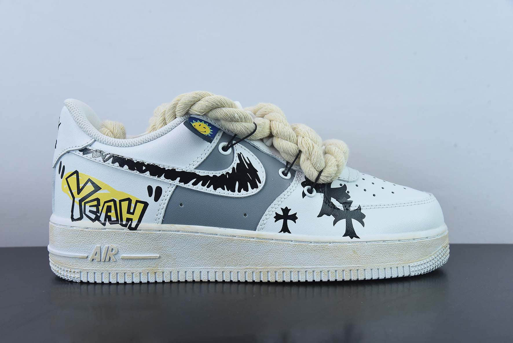 耐克Nike Air Force 1 07 LV8CrossSmile做旧白十字架黄笑脸粗绑绳空军一号低帮休闲板鞋纯原版本 货号:CW2288-111