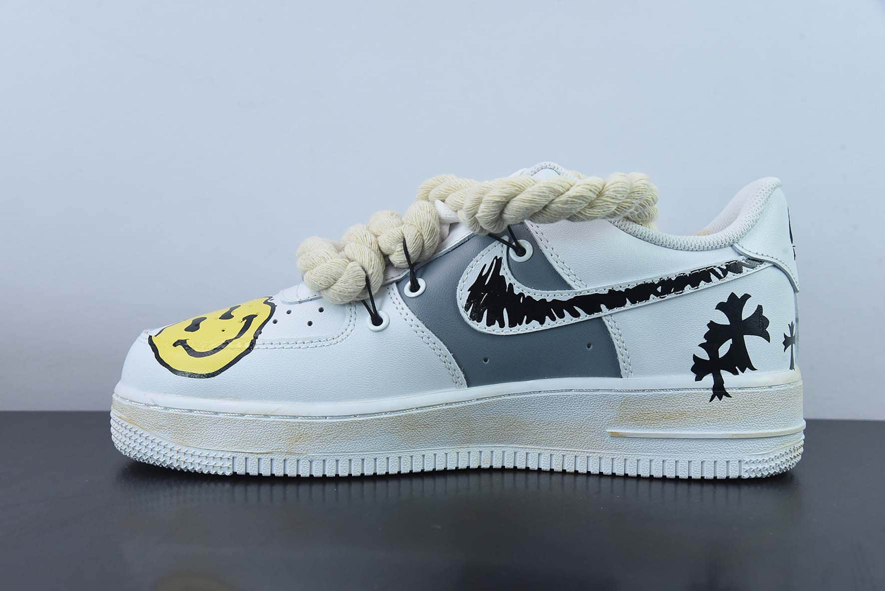 耐克Nike Air Force 1 07 LV8CrossSmile做旧白十字架黄笑脸粗绑绳空军一号低帮休闲板鞋纯原版本 货号:CW2288-111