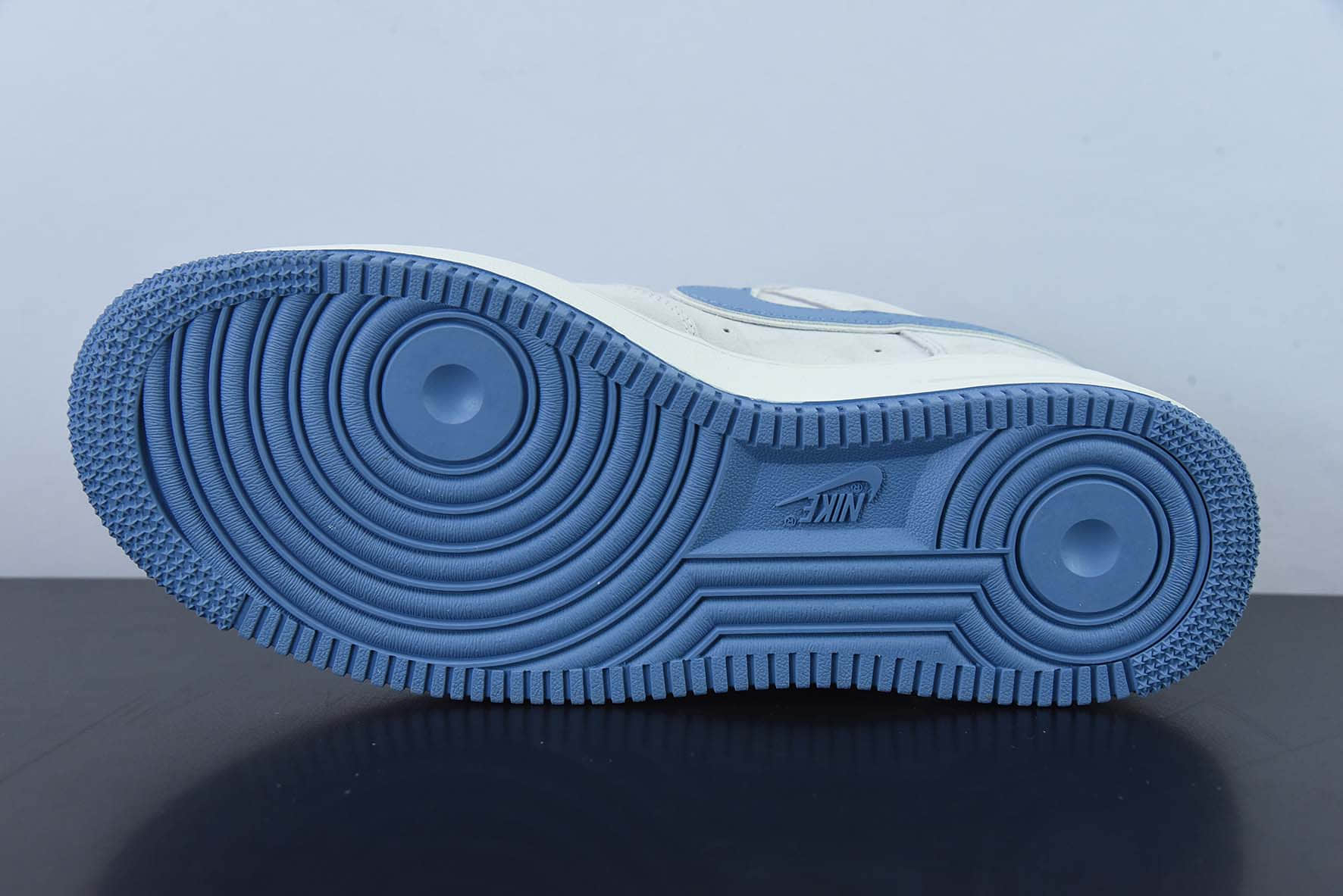 耐克Nike Air Force 1 Low ’07 小勾蓝麂皮空军一号低帮休闲板鞋纯原版本 货号:KK5636-210