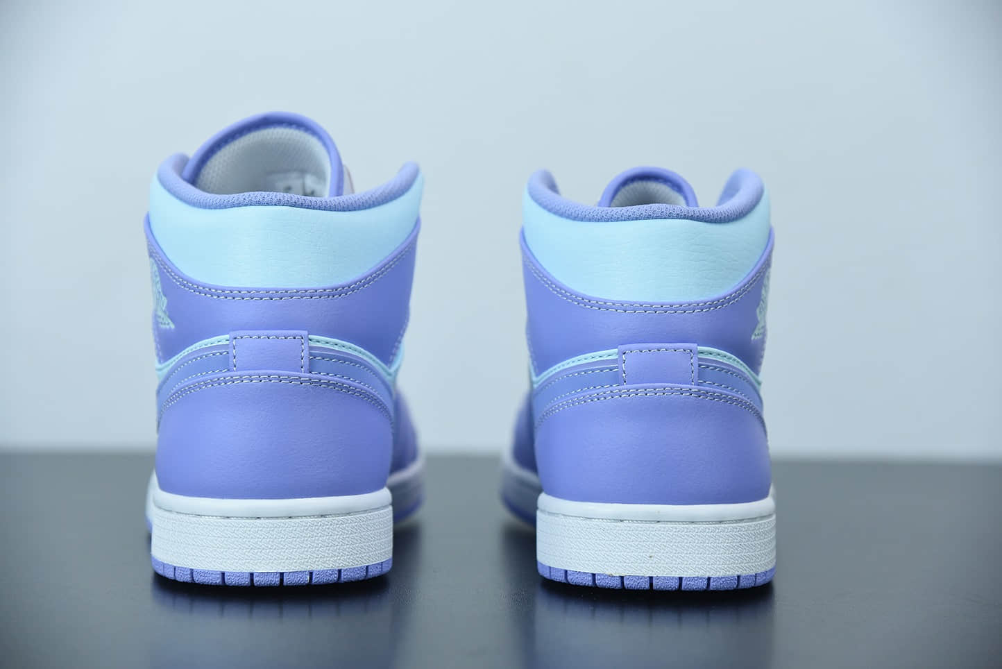 乔丹Air Jordan 1 Mid SE AJ1 乔1紫罗兰中帮女子文化篮球鞋纯原版本 货号：554724-500