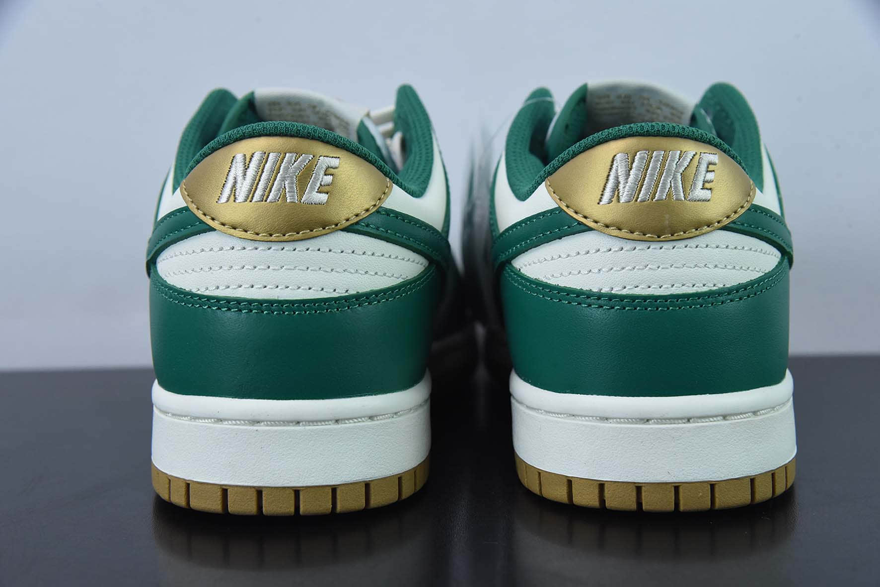 耐克Nike SB Dunk Low Green and Gold 白绿金配色SB低帮休闲滑板鞋纯原版本 货号:FB7173-131