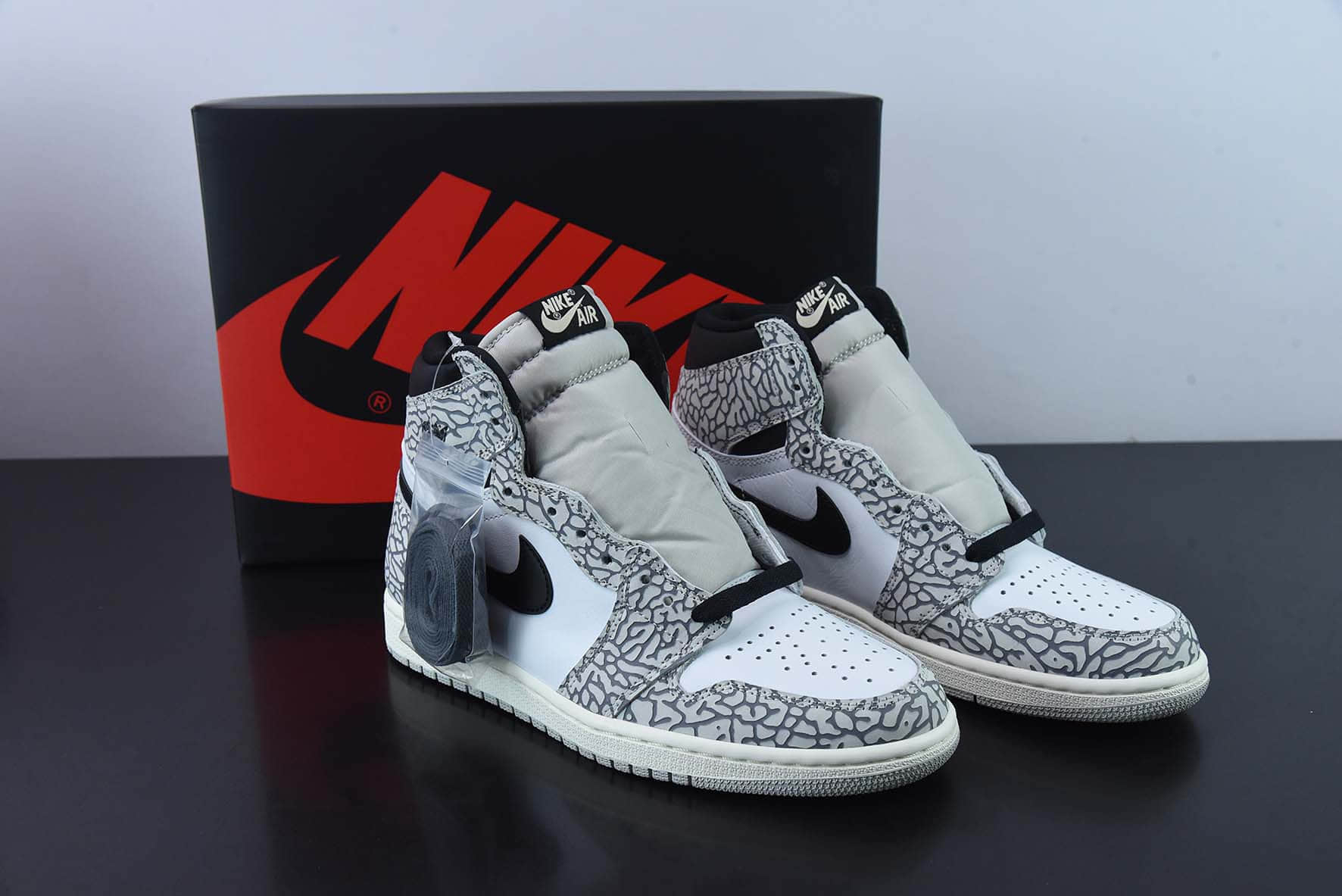 乔丹Air Jordan 1 Retro “Elephant” 大象爆裂纹高帮篮球鞋纯原版本 货号:DZ5485-052