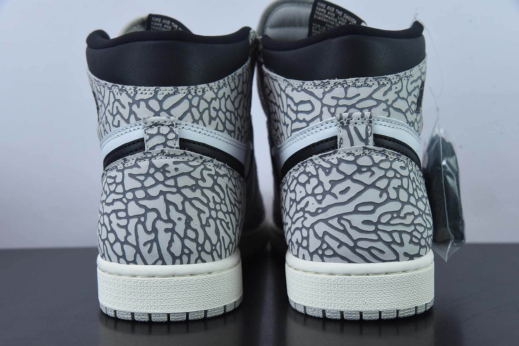 乔丹Air Jordan 1 Retro “Elephant” 大象爆裂纹高帮篮球鞋纯原版本 货号:DZ5485-052