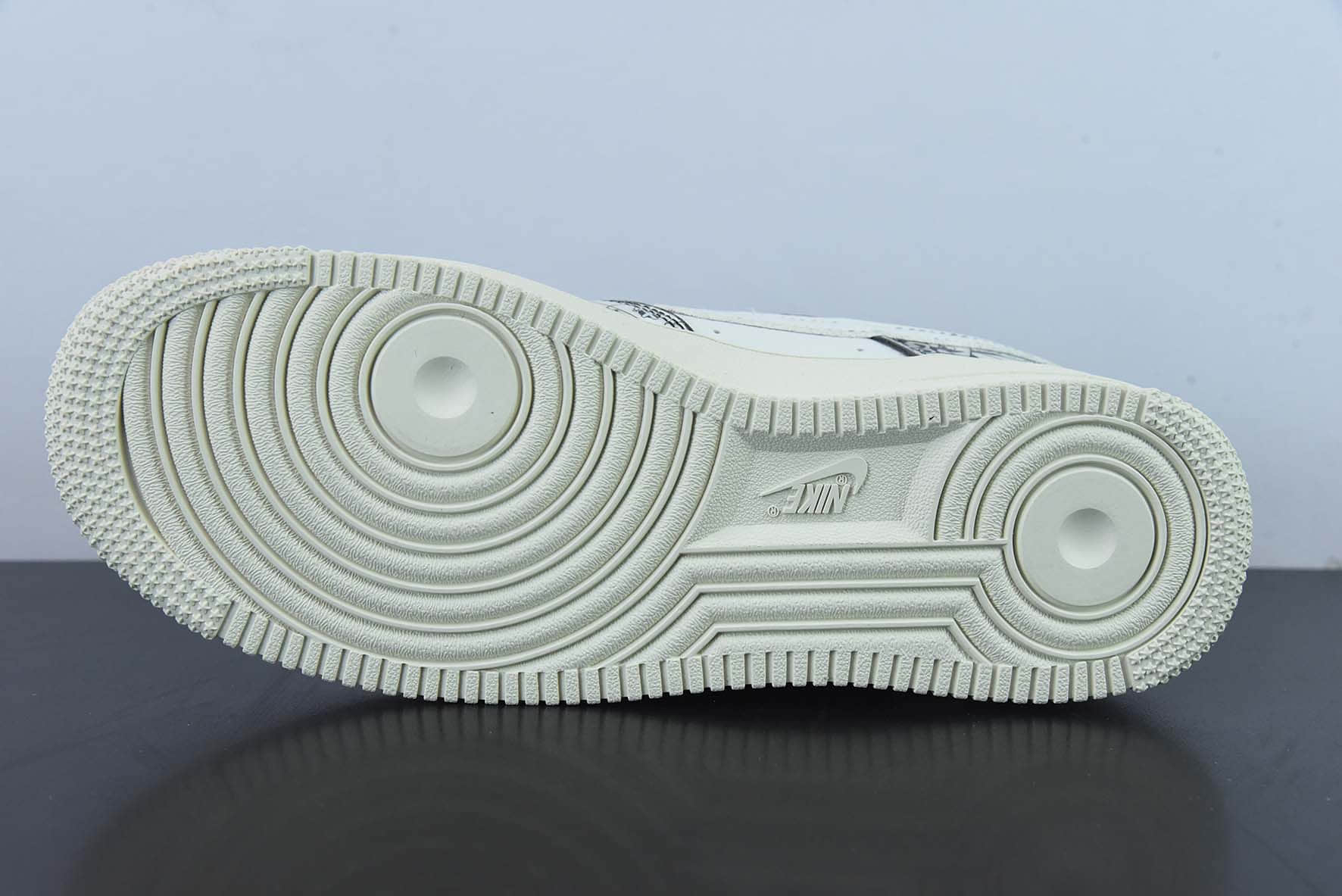 耐克Nike Air Force 1'07 Low “Game Player” 电玩系列“玩家” 空军一号低帮运动休闲板鞋纯原版本 货号:ZG0088-812
