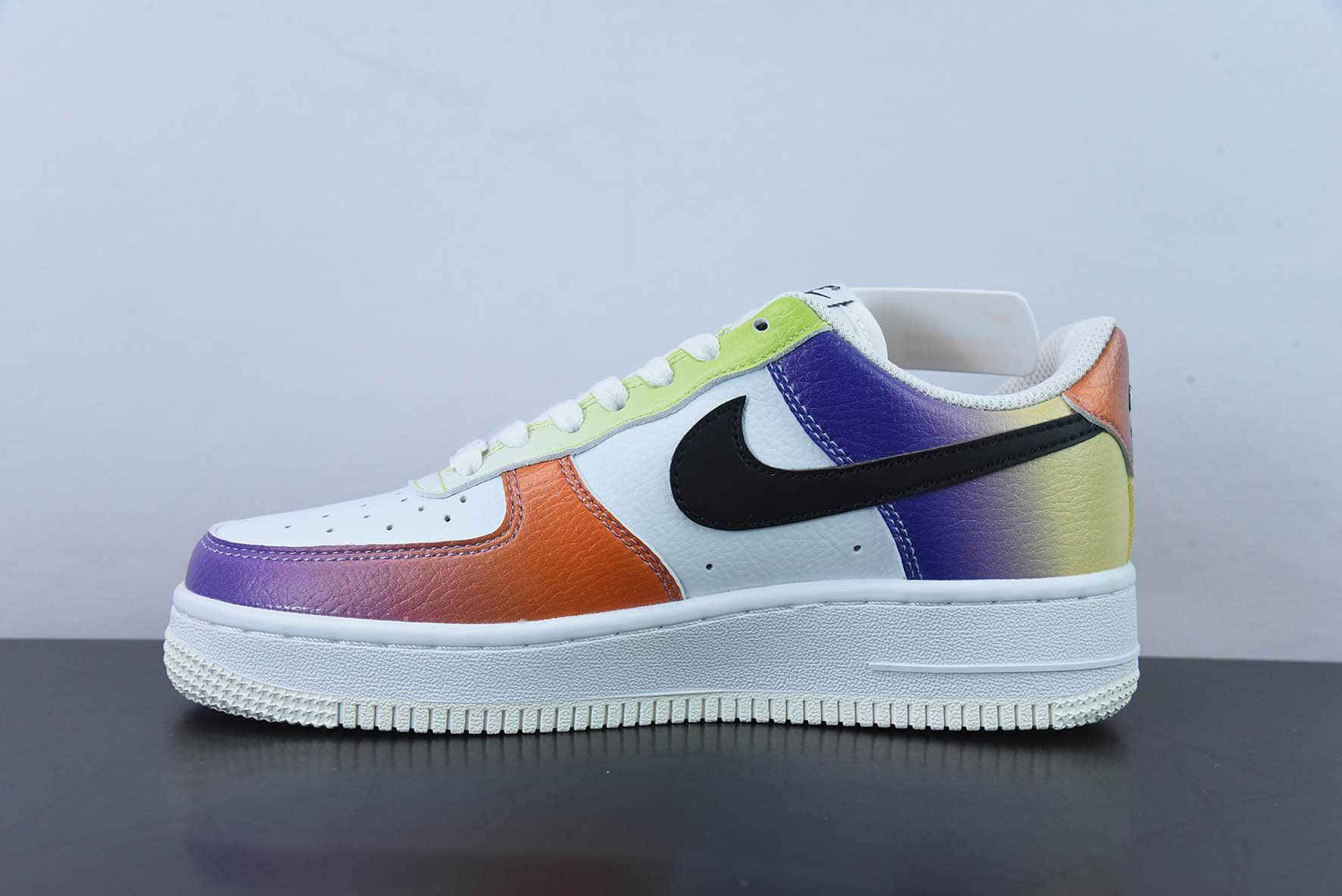 耐克Nike Air Force 1 '07 LowWhiteBlack-Bright Maroon皮革白黑渐变扎染空军一号经典百搭休闲运动板鞋纯原版本 货号:FD0801-100