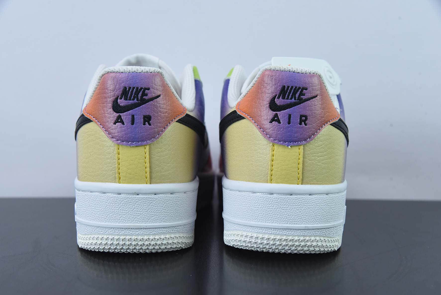 耐克Nike Air Force 1 '07 LowWhiteBlack-Bright Maroon皮革白黑渐变扎染空军一号经典百搭休闲运动板鞋纯原版本 货号:FD0801-100