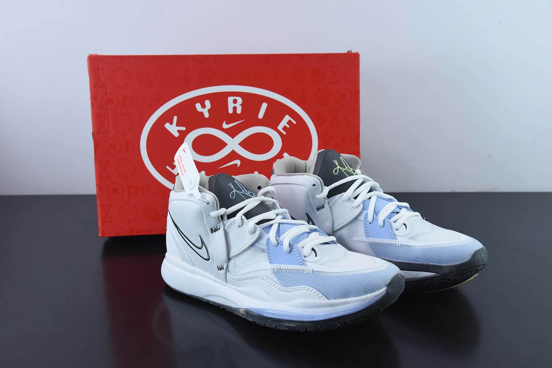 欧文Kyrie Infinity 8 EPWhiteIce Blue欧文无限8代白冰蓝室内休闲运动中帮篮球鞋纯原版本 货号:”DC9134-102