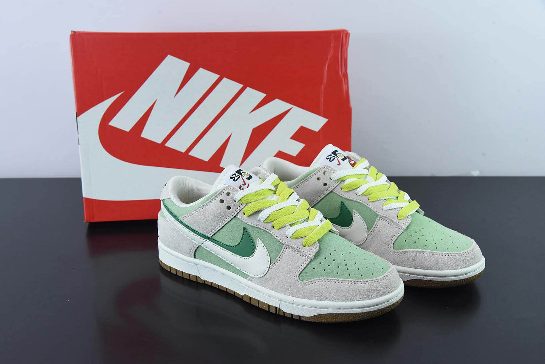 耐克Nike Dunk Low SE 85灰绿双钩SB低帮休闲滑板鞋纯原版本 货号：DO9457-100
