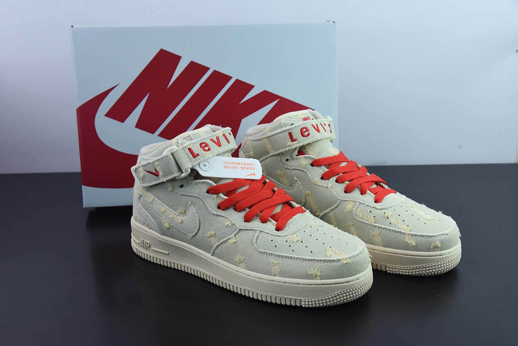 耐克Nike Air Force 1 '07 MID Levi's 李维斯联名水洗淡蓝磨破布空军一号中帮休闲板鞋纯原版本 货号:651122-215