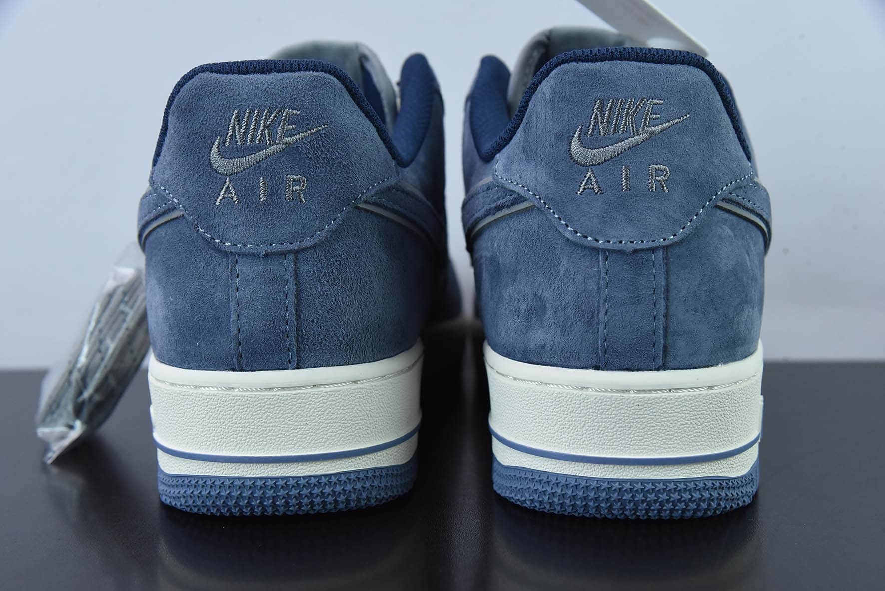 耐克Nike AKIRA×NK Air Force 1 大友克洋联名麂皮灰蓝空军一号低帮运动休闲板鞋纯原版本 货号：DD9969-536
