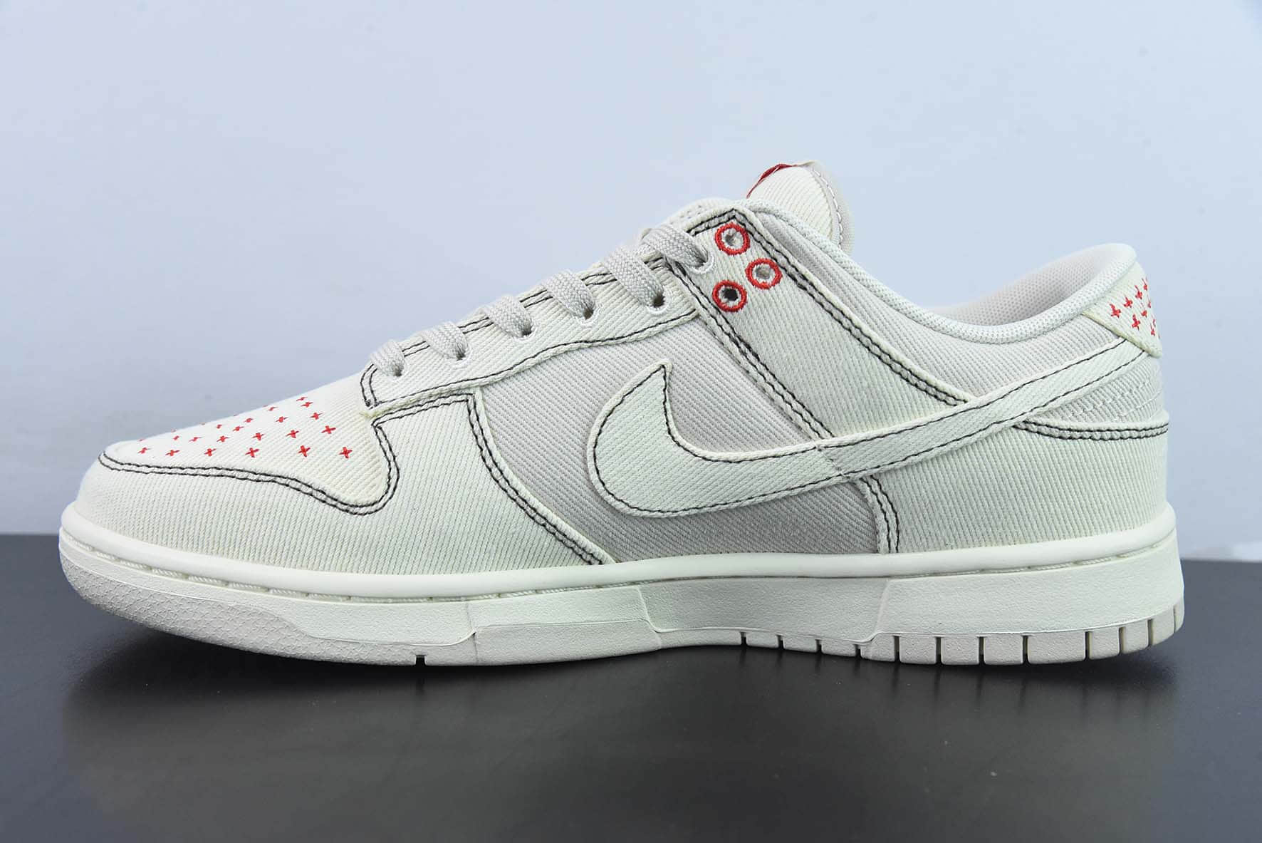 耐克Nike SB Dunk Low 丹宁白红满天星SB低帮休闲板鞋纯原版本 货号:DV0834-100