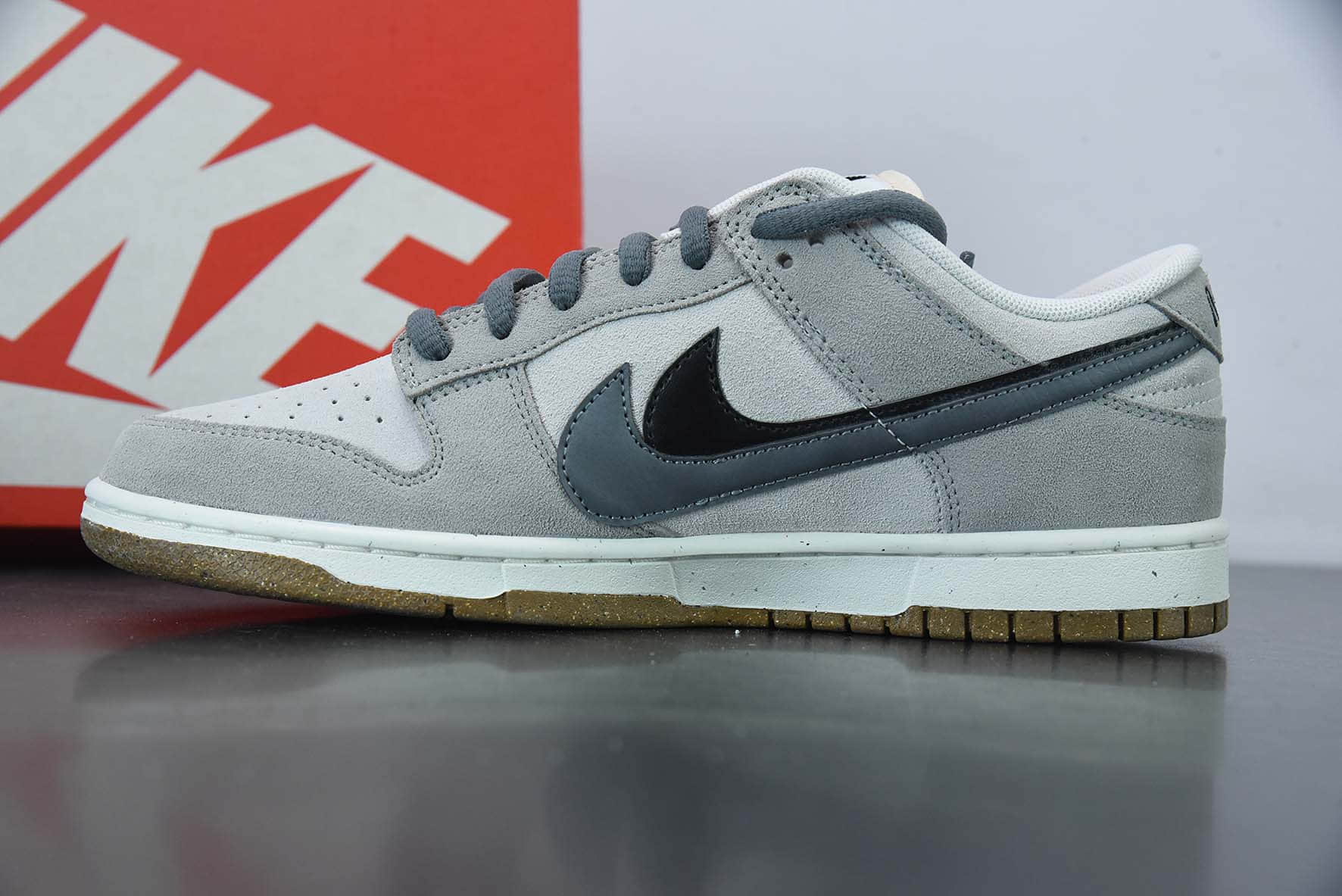 耐克Nike SB Dunk Low 85 灰白双勾SB低帮运动休闲板鞋纯原版本 货号:DO9457-114