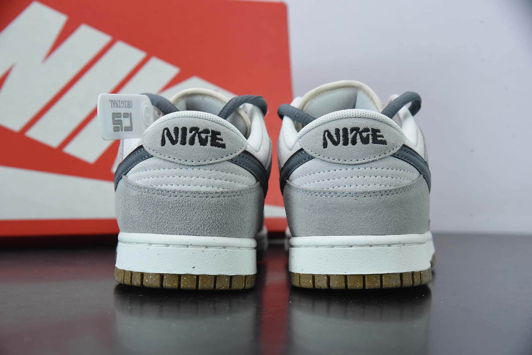 耐克Nike SB Dunk Low 85 灰白双勾SB低帮运动休闲板鞋纯原版本 货号:DO9457-114