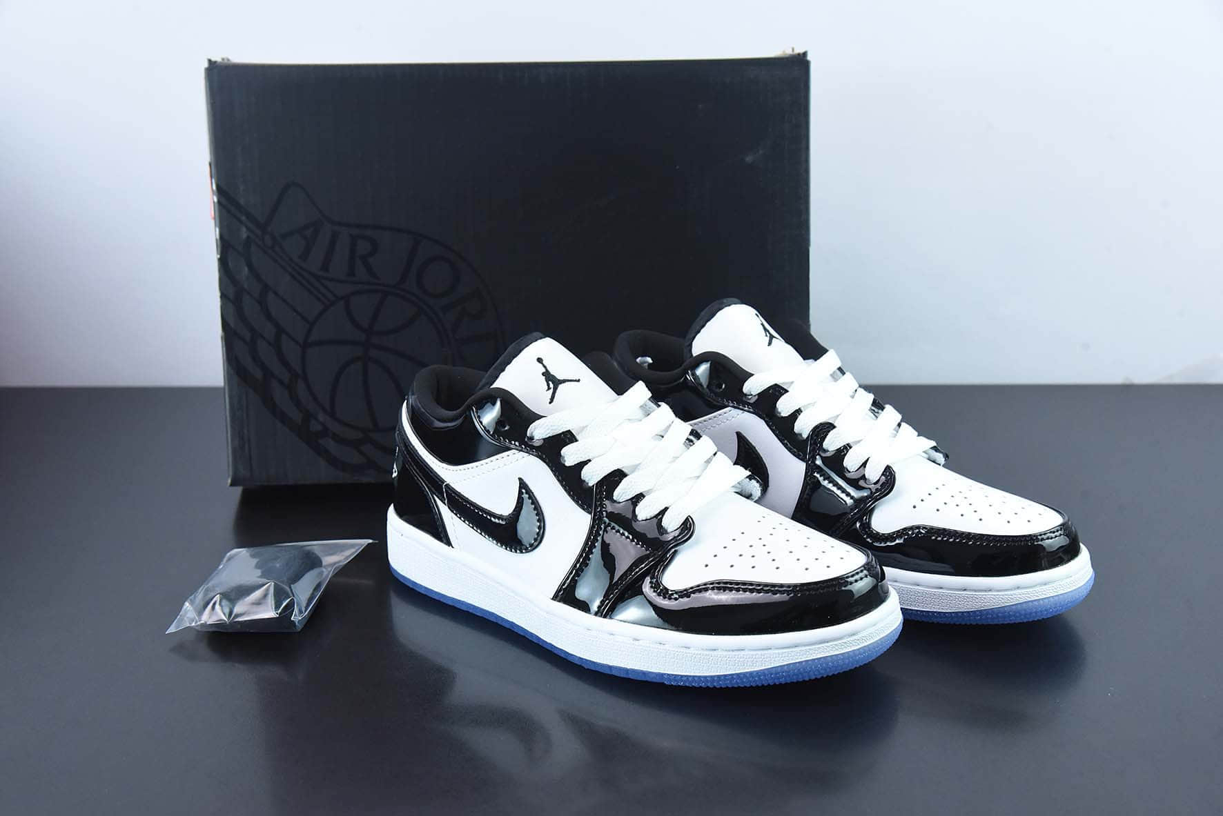 乔丹Air Jordan Retro 1 LowConcordAJ1乔丹一代黑白康扣漆皮低帮经典复古文化休闲运动篮球鞋纯原版本 货号: DV1309-100