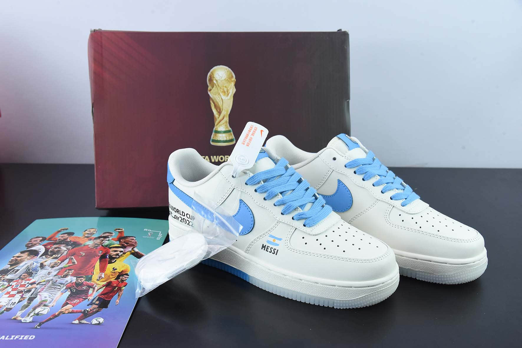 耐克NIke Air Force 1 '07 Low世界杯联名阿根廷—球王梅西空军一号低帮运动休闲板鞋纯原版本 货号:DR9868-800