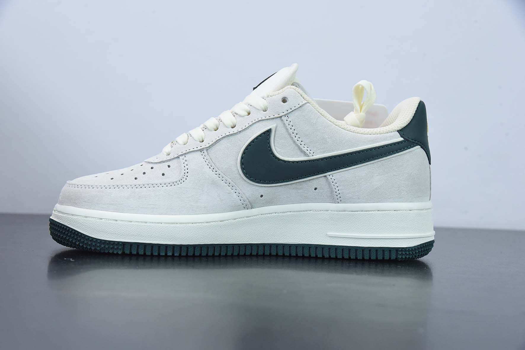 耐克Nike Air Force 1 Low 07 麂皮米绿空军一号低帮运动休闲板鞋纯原版本 货号:KK5636-710