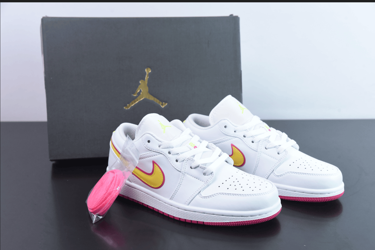 乔丹Air Jordan 1 Low AJ1白黄粉糖果低帮篮球鞋纯原版本 货号:CV4610-10