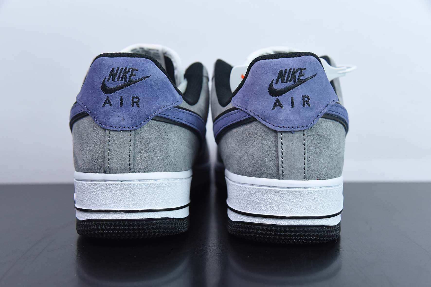 耐克Nike Air Force 1 Low ’07 灰紫勾麂皮空军一号低帮休闲板鞋纯原版本 货号：HH9636-056